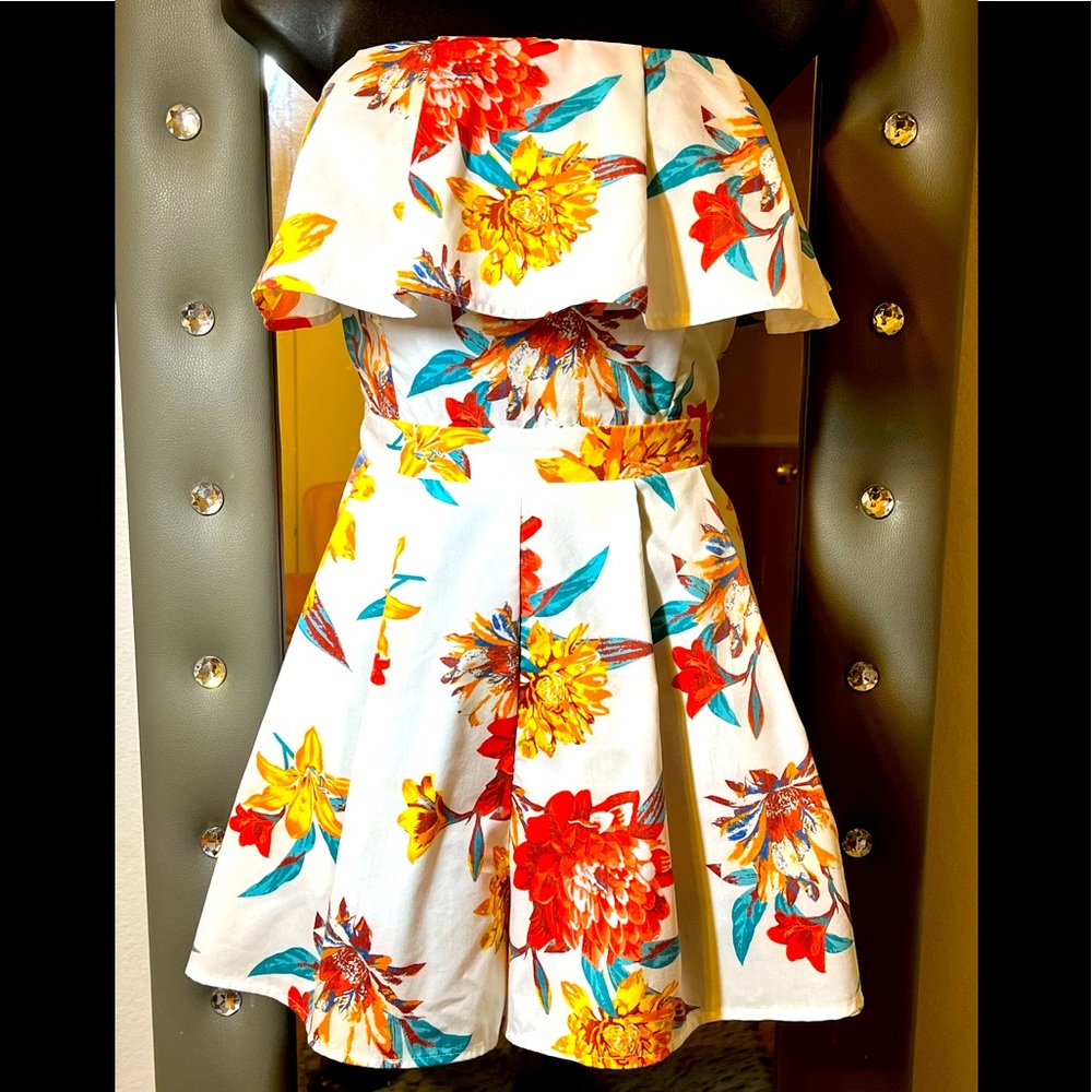 Cute Sassy Romper with side pockets